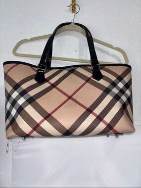 *Authentic* Burberry Beige
Checkered Tote Bag